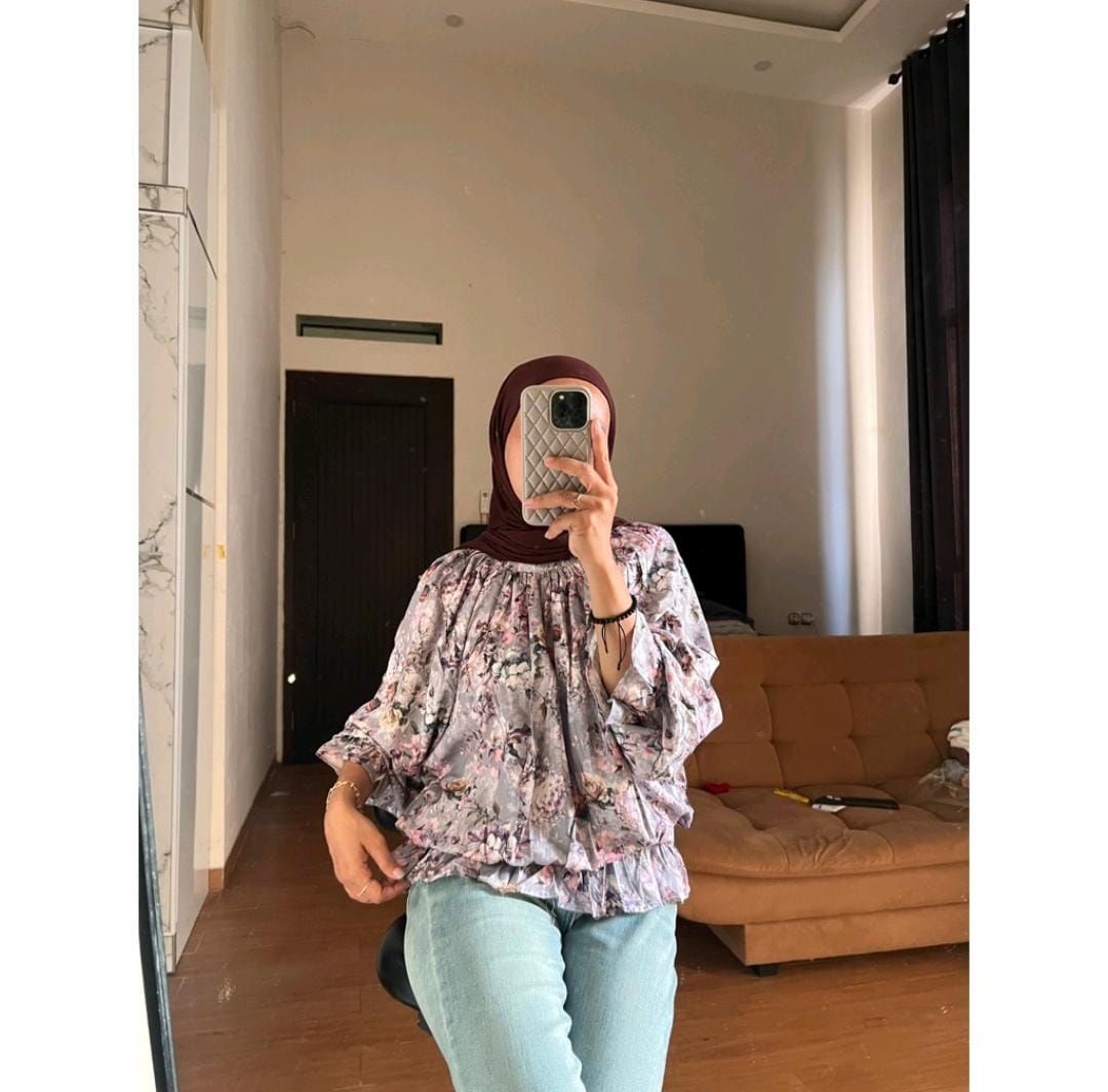 WhatsApp Image 2026-08-04 at 16.39.26 Blouse lengan panjang
